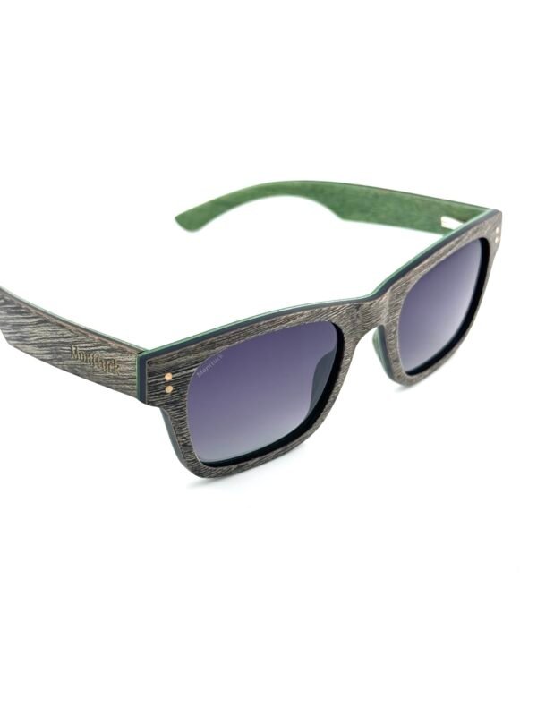 WAINSCOTT ▴ WENGE