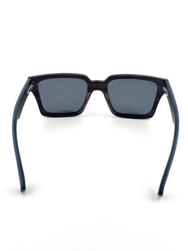 MONTAUK ▴ BLUE MAPLE